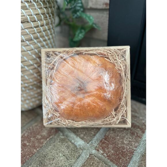 NWT Williams Sonoma Pumpkin Candle with Crate Fall Halloween Decor Harvest Home - Picture 1 of 5